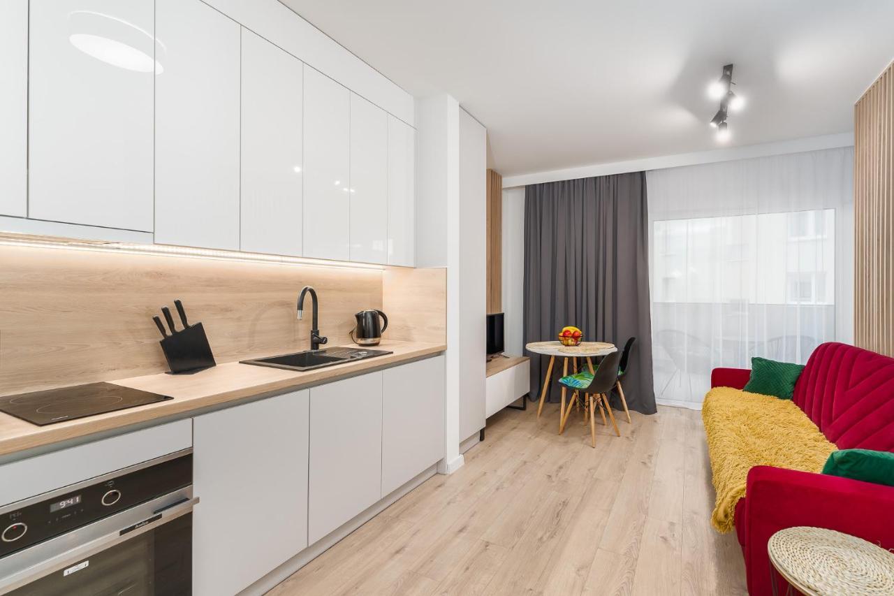 Апартаменти Promenada - Fredry 2 *