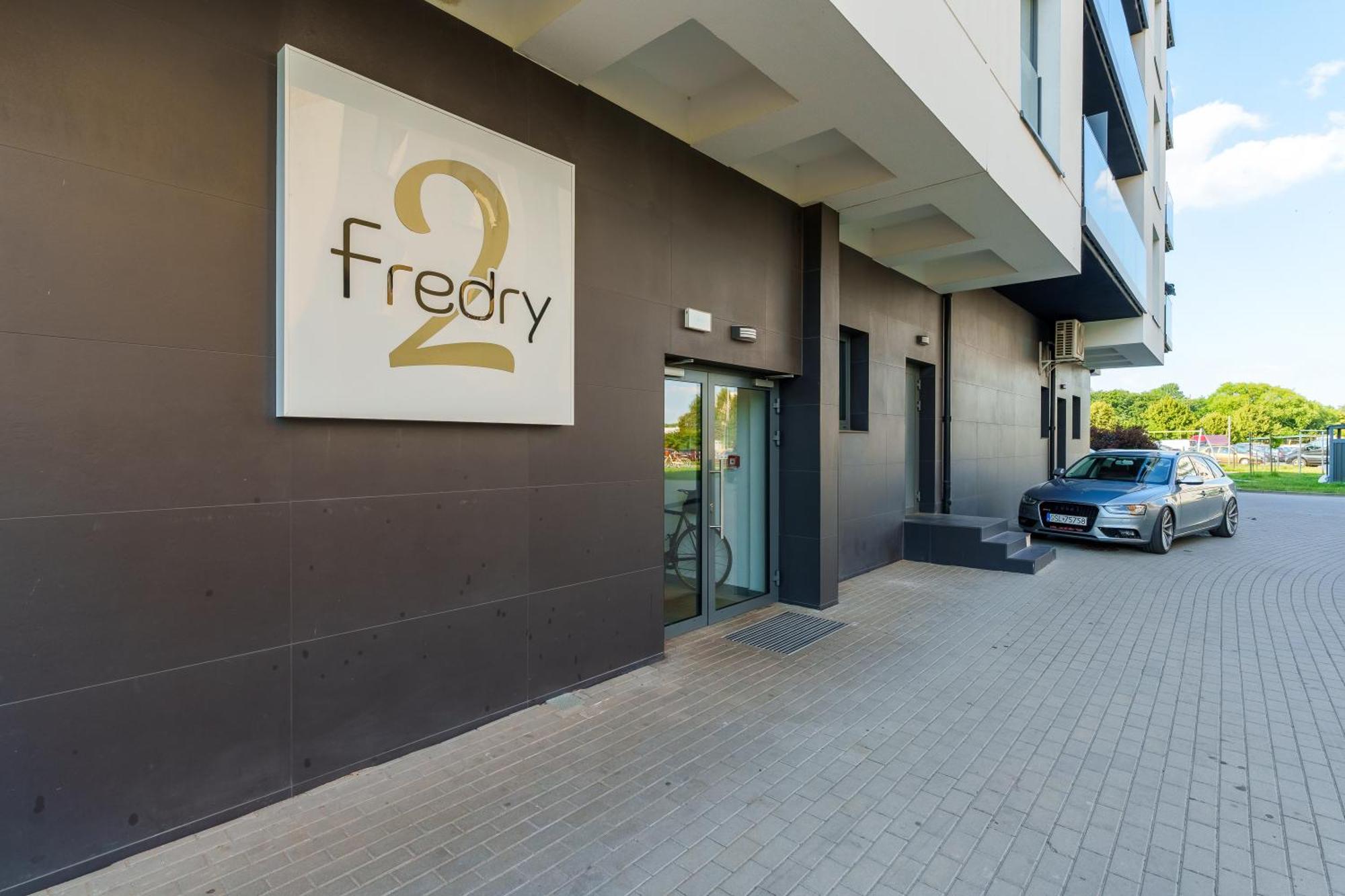 Promenada - Fredry 2 Колобжег